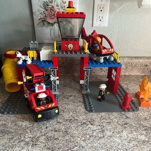 LEGO DUPLO Fire Station 5601